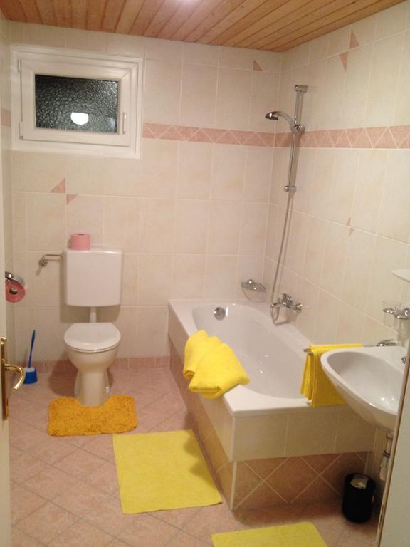 Bergadler Apartment Iselsberg-Stronach Ruang foto